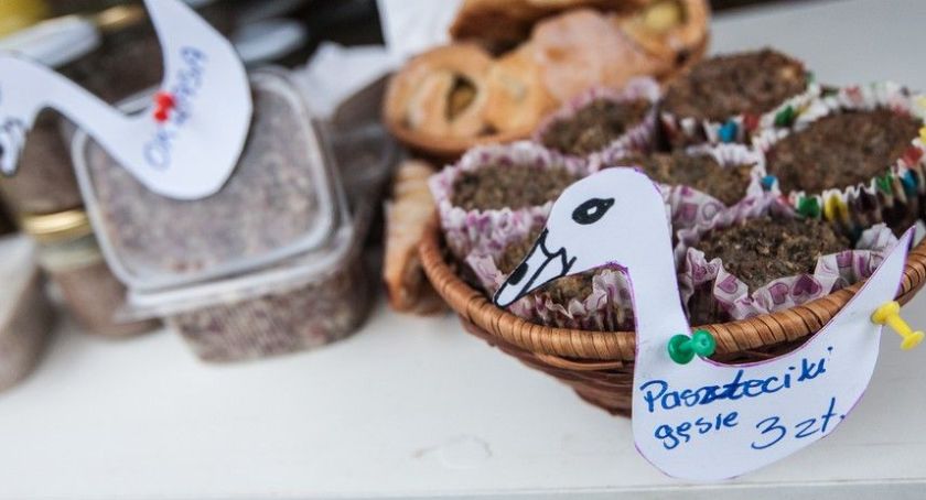 Wirtualny ryneczek poleca się na święta