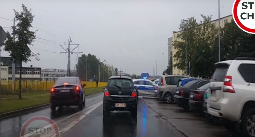 „Stop Cham” z Torunia. Nieoczekiwane spotkanie z policjantami [WIDEO]