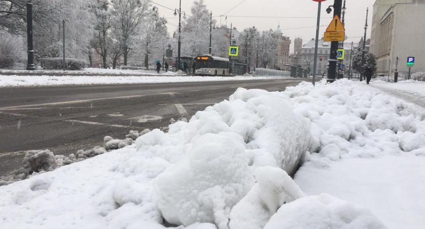 Atak zimy w Toruniu. Jaka prognoza pogody na kolejne godziny? [FOTO]
