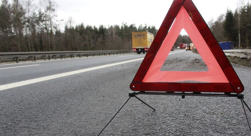 Wypadek w Toruniu. Droga całkowicie zablokowana
