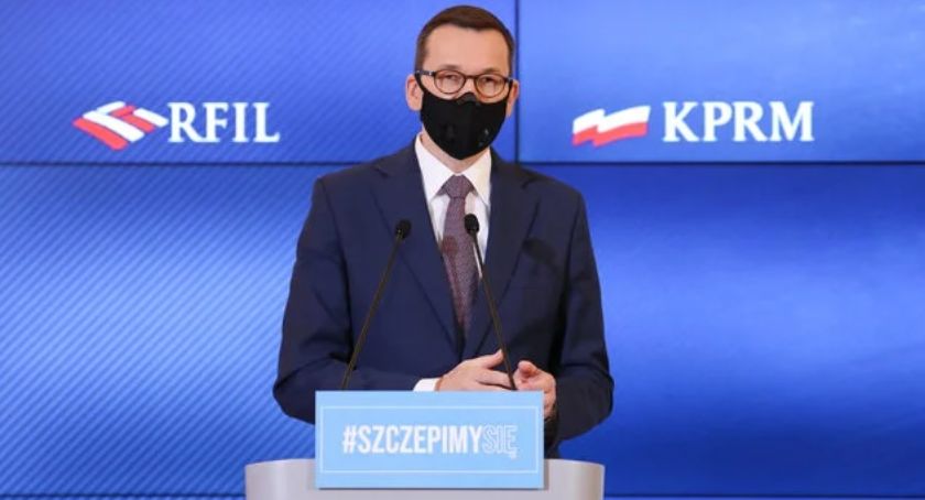 Koronawirus. Rząd zamierza poluzować obostrzenia