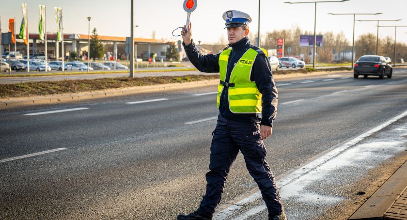 Zmasowana akcja policji. Ponad sto ukaranych kierowców 