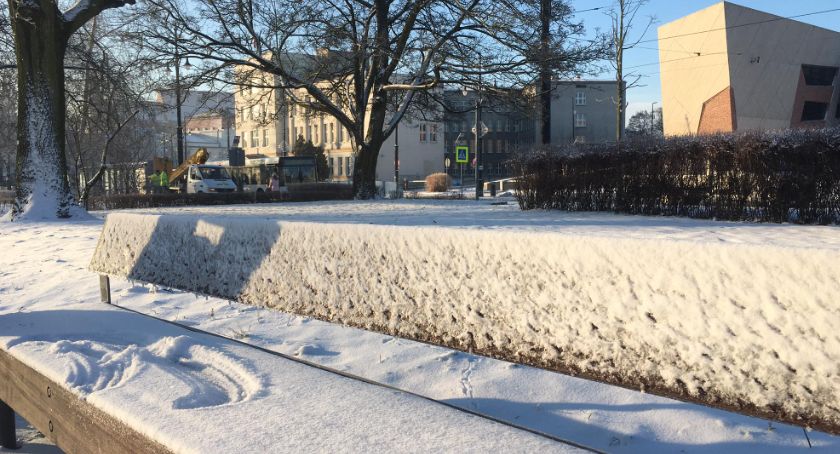 Uwaga na silny mróz i nie tylko... Poważny problem za oknami w Toruniu