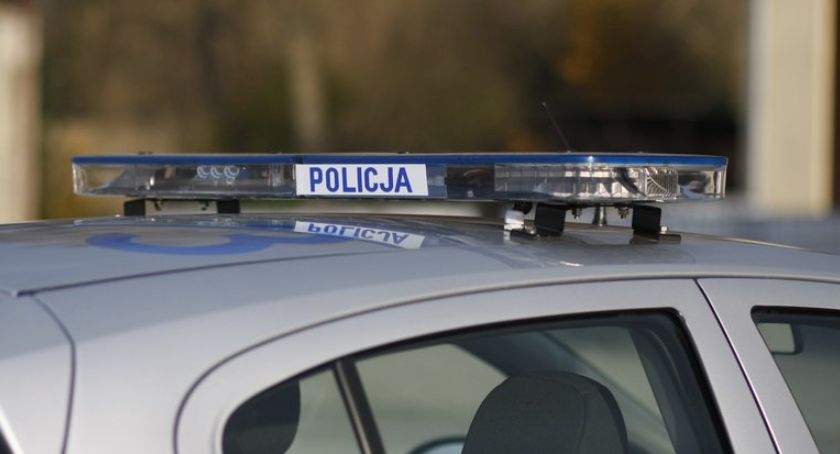 Policja zatrzymała braci w BMW. Prowadzili nielegalny biznes [FOTO]