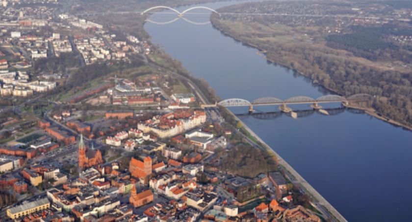 Uwaga! Ostrzeżenie dla Torunia przed pyłem zawieszonym w powietrzu