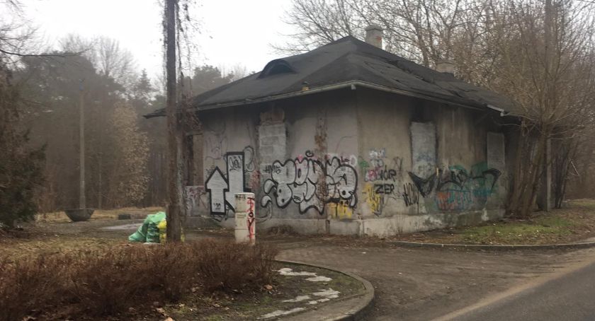 Dworzec kolejowy w Toruniu zostanie rozebrany