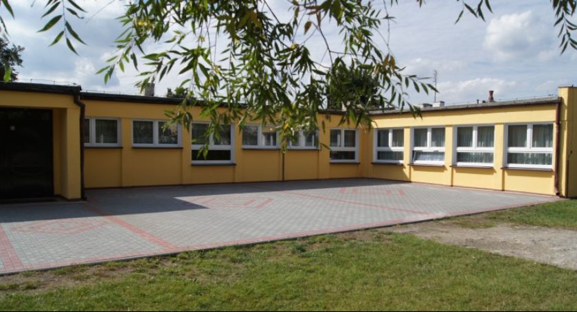 Kuratorium Oświaty podjęło decyzję w sprawie likwidacji szkoły pod Toruniem