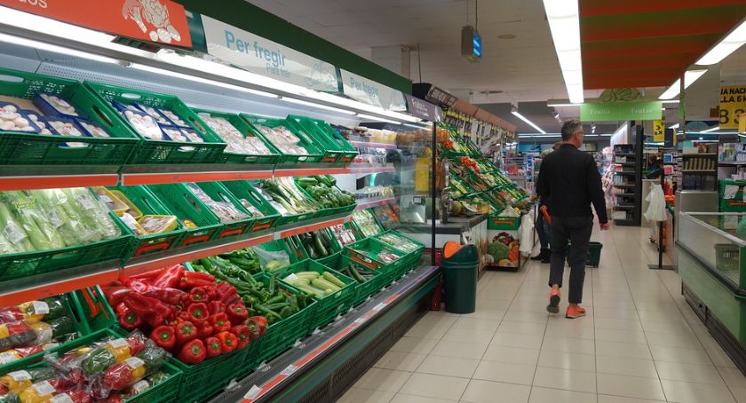 Popularna sieć marketów zniknie z mapy Torunia