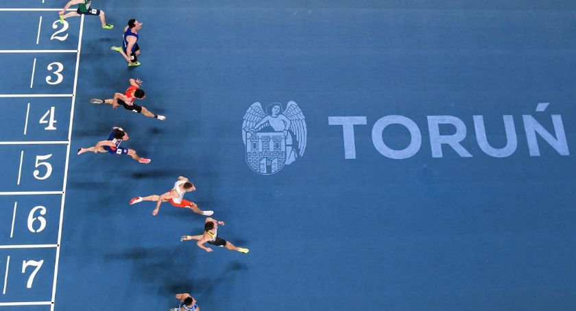 Wrócili z koronawirusem. Wysyp zakażeń po imprezie w Arenie Toruń