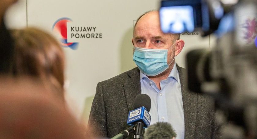 Niepokojące prognozy dot. zakażeń. Dramatyczny apel marszałka Całbeckiego
