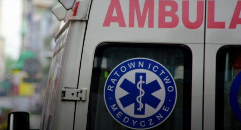 Akcja ratunkowa na Bydgoskim Przedmieściu. Mężczyzna zasłabł za kierownicą