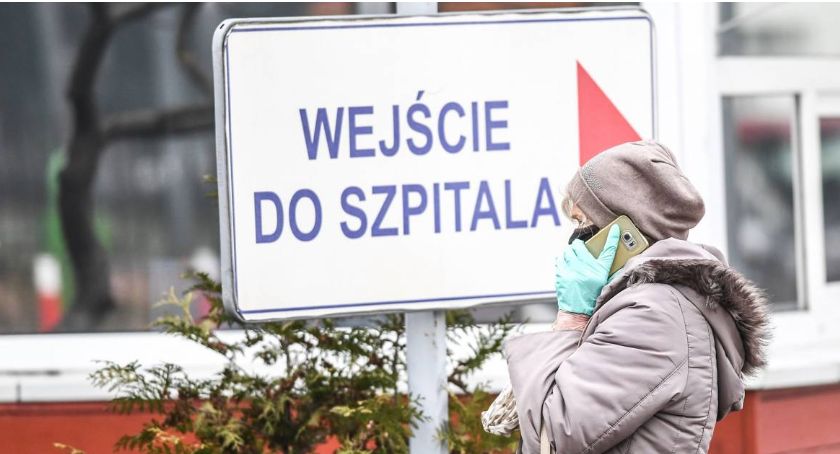 Znowu rekord zakażeń. Główny doradca premiera chce zakazu przemieszczania