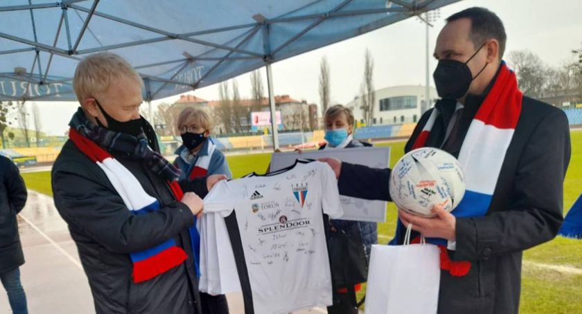 KS Pomorzanin Toruń otrzymał wsparcie finansowe od nowego sponsora