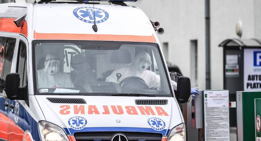Trzecia fala opada bardzo powoli. Minister zdrowia wskazał jednak światełko w tunelu