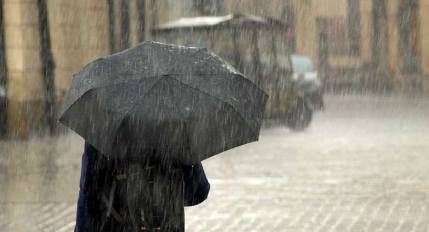 Prognoza pogody na majówkę. IMGW zwraca uwagę przede wszystkim na niedzielę