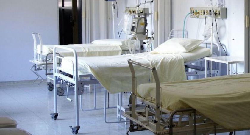 Koronawirus. Z powodu COVID-19 w Toruniu wciąż umiera bardzo dużo pacjentów