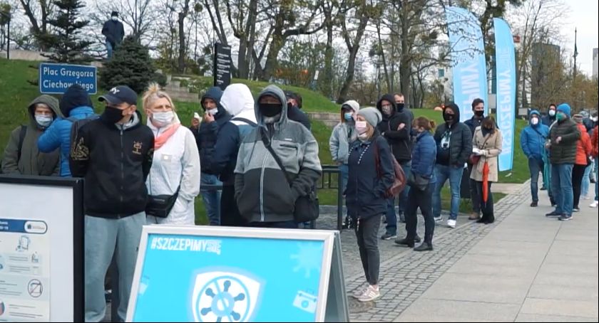 Toruń zamierza wprowadzić system bonusów dla zaszczepionych