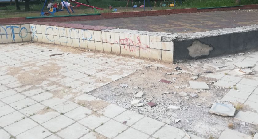 Tragiczny stan brodzika zagraża zdrowiu dzieci