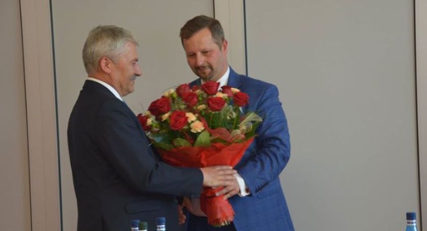 Radni nie mieli wątpliwości. Wójt Piotr Kowal obdarzony zaufaniem na kolejny rok