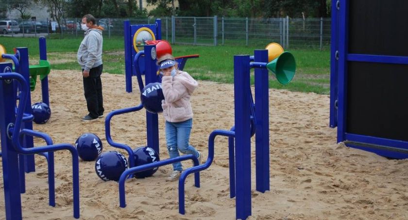 Trwa walka o nowoczesne podwórko Nivea. Gmina Obrowo wytoczyła „ciężkie działa”
