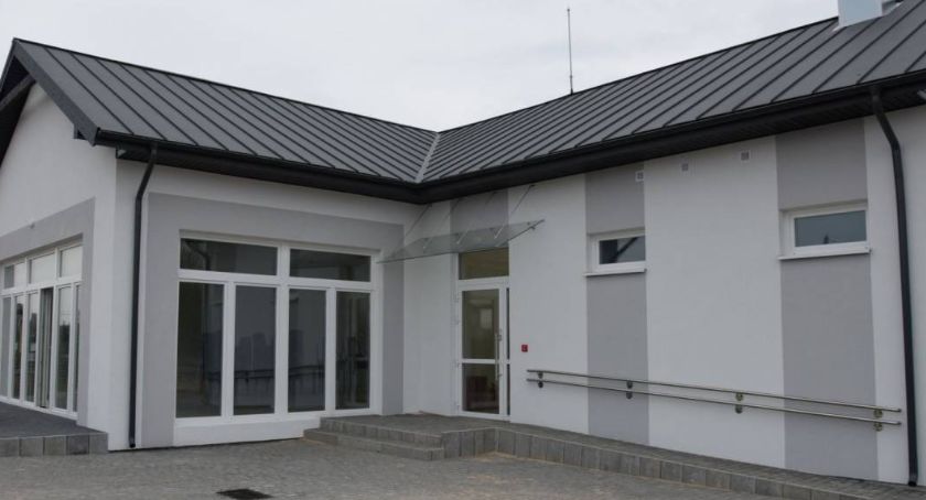 Ekologiczna świetlica pod Toruniem oficjalnie otwarta. Kosztowała prawie milion złotych [FOTO]