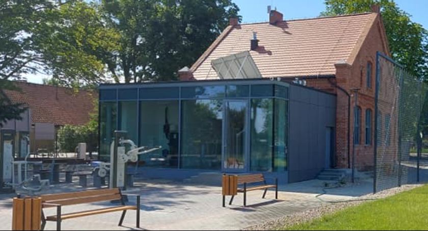 Potężny remont. Sala gimnastyczna zmieniła się w świetlicę za 1,6 mln zł