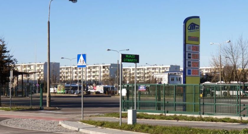 MZK kusi kierowców. Tankowanie w promocyjnych cenach tylko przez kilka dni
