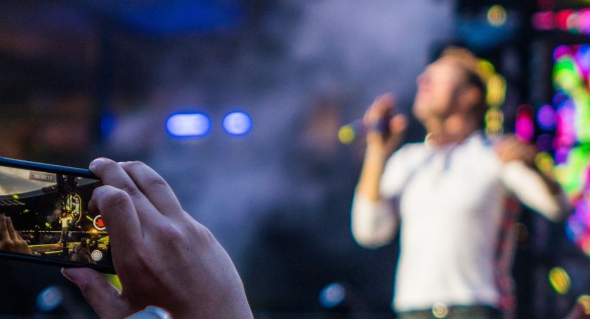 „Event Za Miastem”, czyli świetna muzyka, sport i licytacje dla potrzebujących