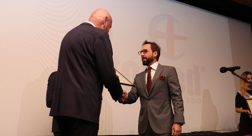 Oto 14 firm z Torunia, które świadczą usługi najwyższej jakości