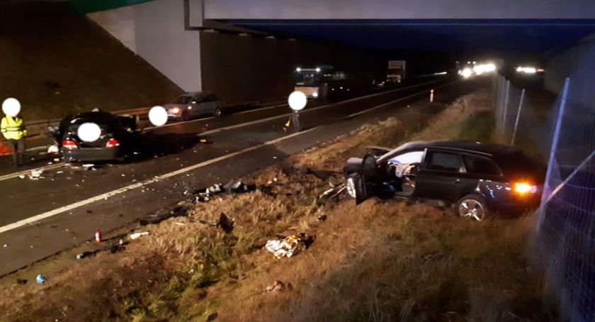 Tragiczny wypadek pod Toruniem. Zginął 35-letni kierowca [FOTO]