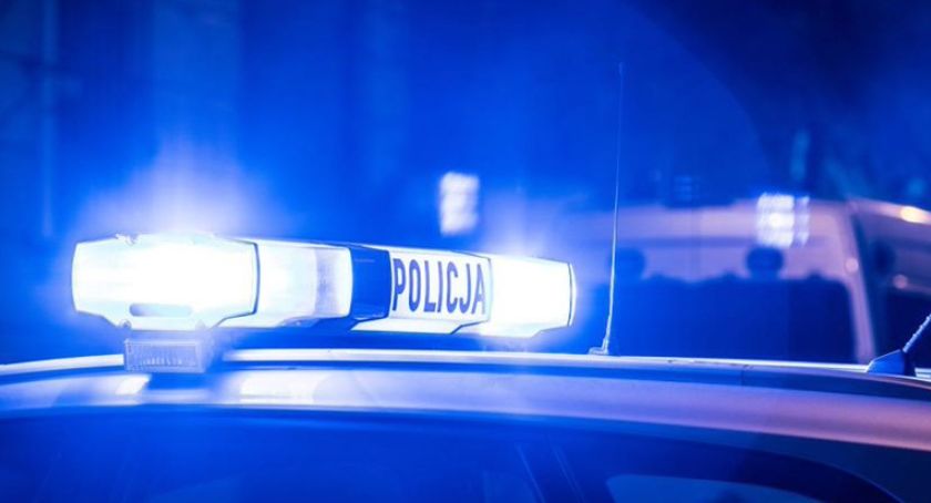 Kryminalni wparowali do mieszkania 51-latka w piątkowy wieczór