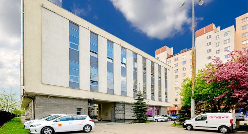Gigant telekomunikacyjny sprzedaje nieruchomości w Toruniu za miliony