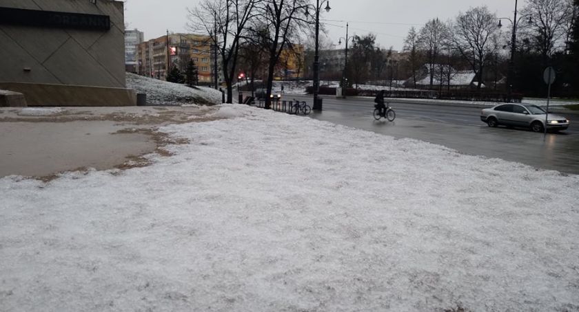 Zimowa aura w Toruniu. Synoptycy zapowiadają pogodowe zawirowania