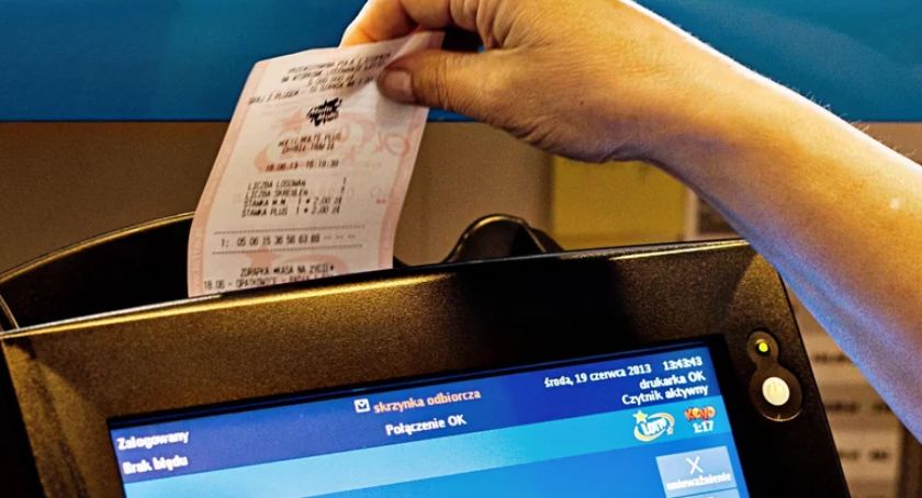 Główna wygrana w LOTTO padła w Toruniu. Ile zgarnął szczęśliwiec?