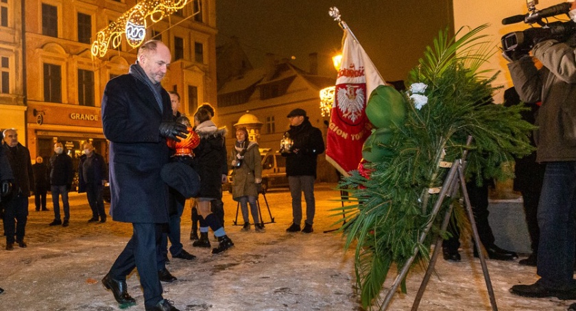 40 lat temu ogłoszono stan wojenny