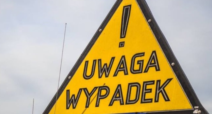 Dramat na pasach w Toruniu. Kierowca potrącił młodą kobietę
