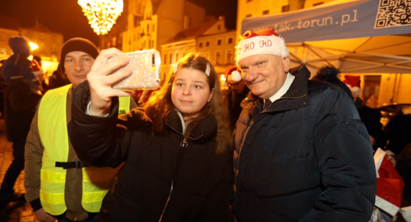 Prezydent Torunia zaprasza po odbiór prezentów w centrum miasta