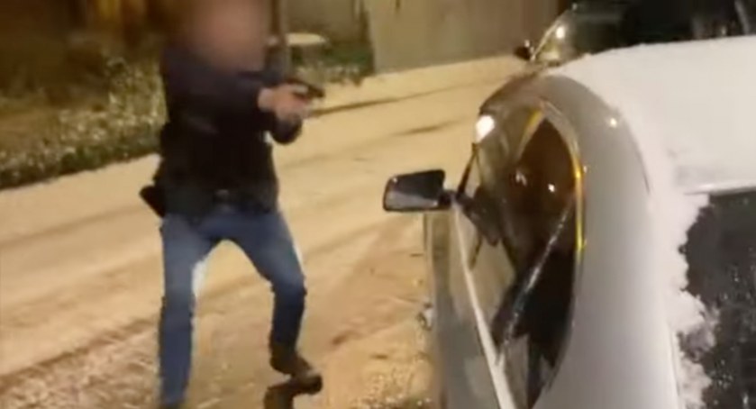 Co za akcja! Przemytnik imigrantów zatrzymany na stacji benzynowej [WIDEO]