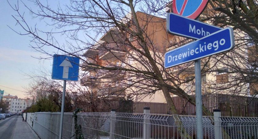 Atak nożownika w Toruniu. Sąd bezwzględny dla 21-letniego Luci L.