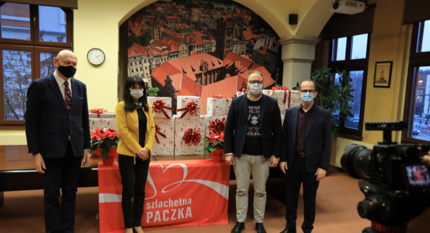 Prezydent Torunia traci kluczowego pracownika. Odchodzi „prawdziwy skarb”