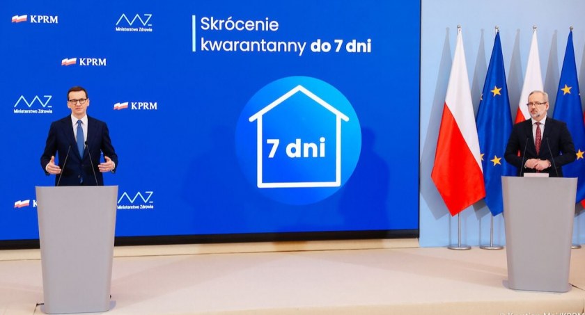 Koronawirus. Rząd zmienia strategię walki z pandemią