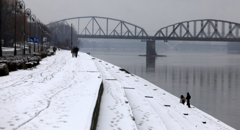 15-latek nie był w stanie chodzić po Bulwarze. Trafił do szpitala