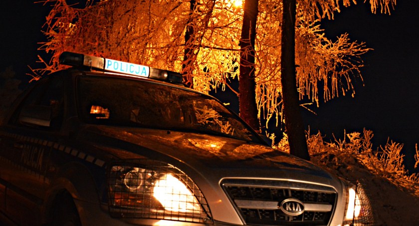 Siłowe wejście policji do fabryki pod Toruniem. Straty liczone w milionach