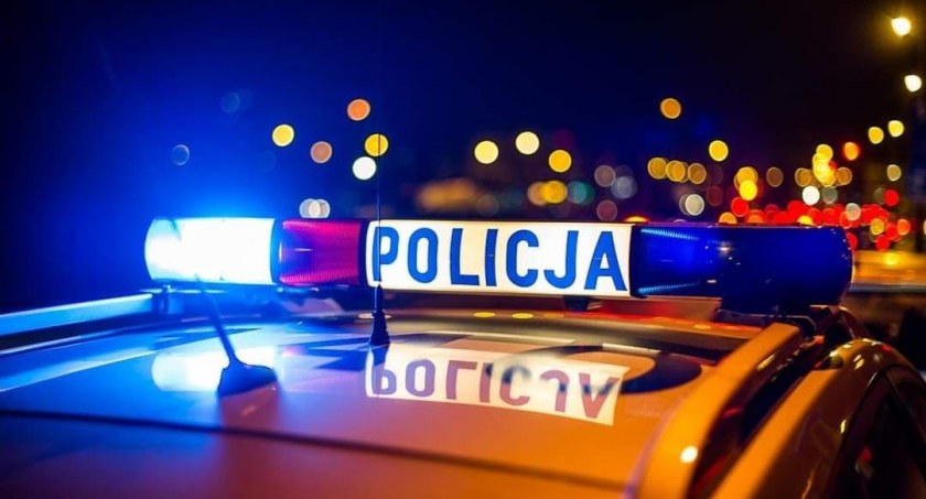 Kobieta zza ściany wołała o pomoc. Właściwa reakcja sąsiadów z bloku