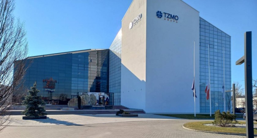 Zarząd TZMO przerywa milczenie. Gigant podjął decyzję ws. działalności w Rosji 