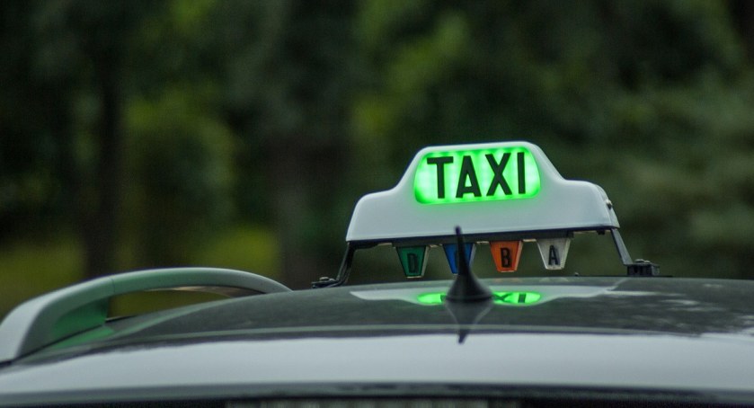 Nowa aplikacja TAXI w Toruniu. Kusi promocjami na start