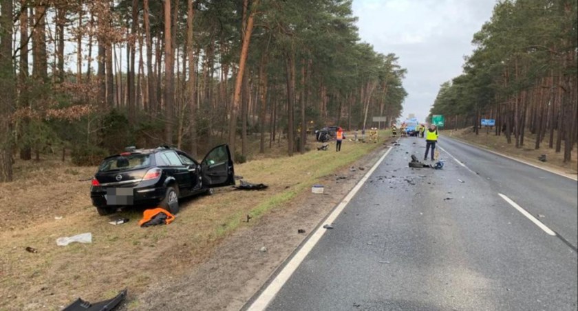 Straszny wypadek na trasie Toruń - Bydgoszcz. Sześć osób w szpitalu