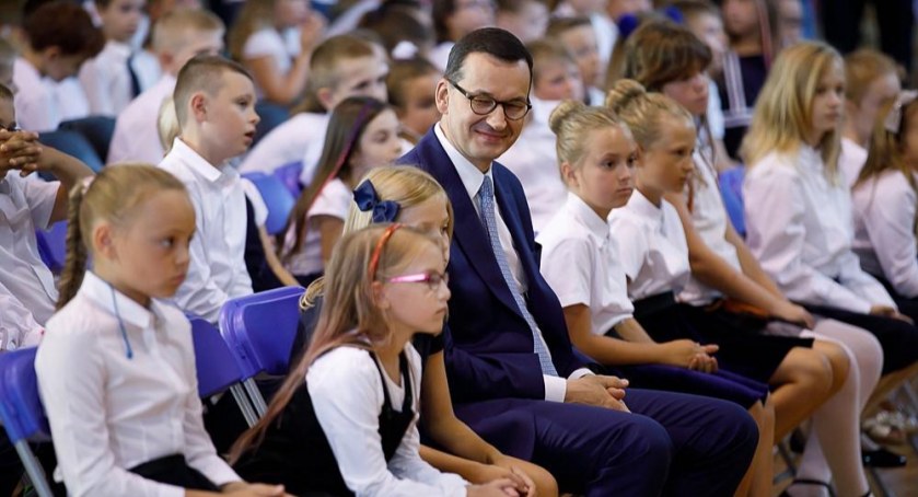 Rząd Morawieckiego przeznaczy 65 milionów na budowę szkoły w Toruniu