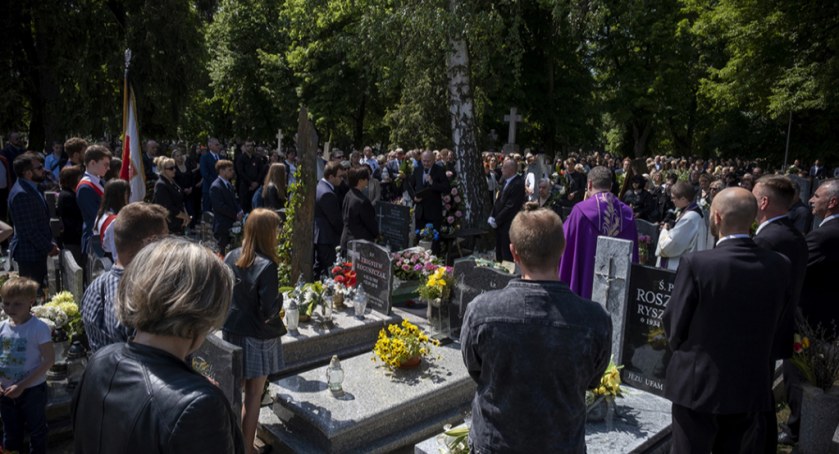 Zmarła nieprzeciętna toruńska nauczycielka. Pożegnały ją tłumy
