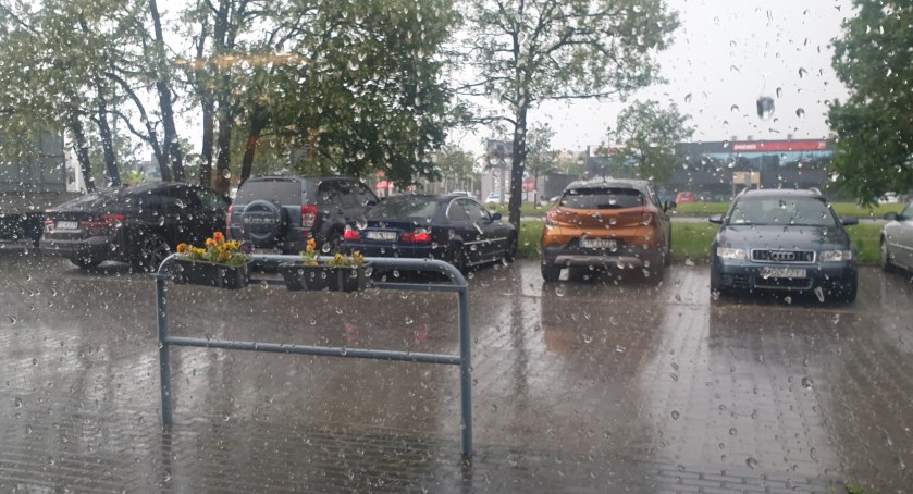 Ostrzeżenie IMGW dla Torunia. Burza za burzą i fala gorąca